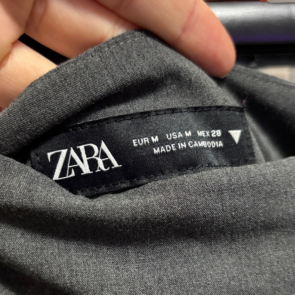 Zara Dark Gray Mini Skirt - Picture 3 of 6